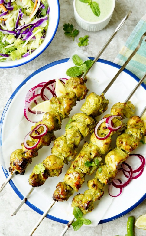 Hariyali Chicken Tikka Tray