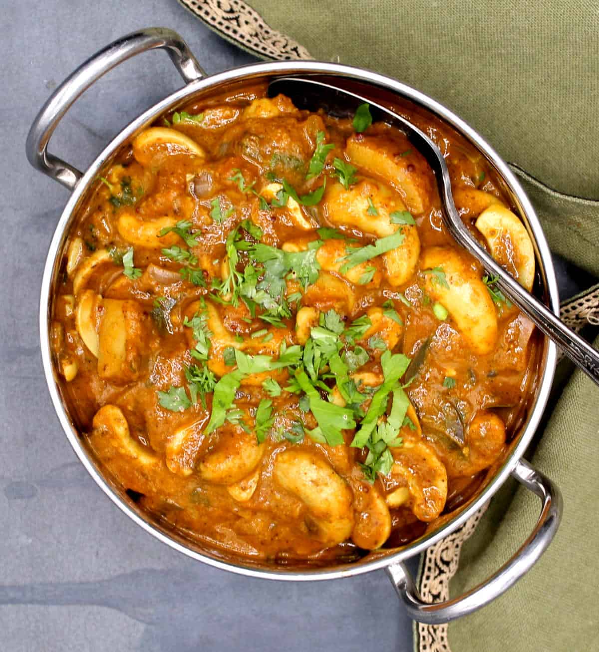 Kaju Curry Masala Tray