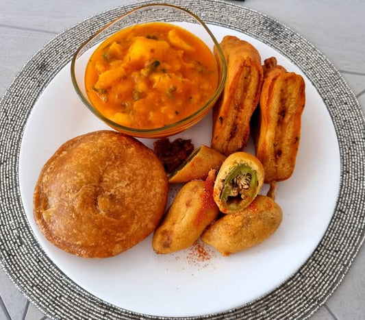 Bread Pakoda with Aloo Sabji + Boondi Raita