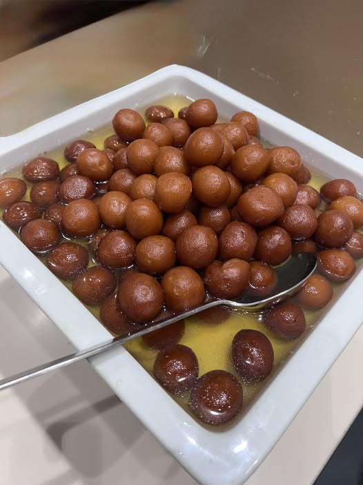 Gulab Jamun Tray